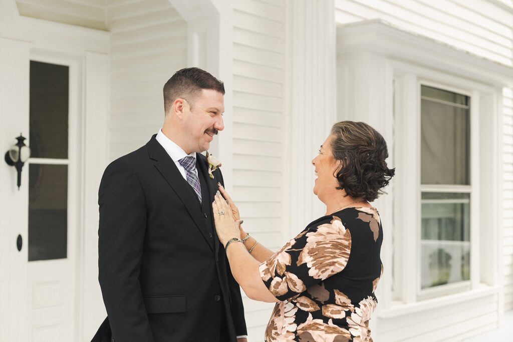 Winter mountain elopement