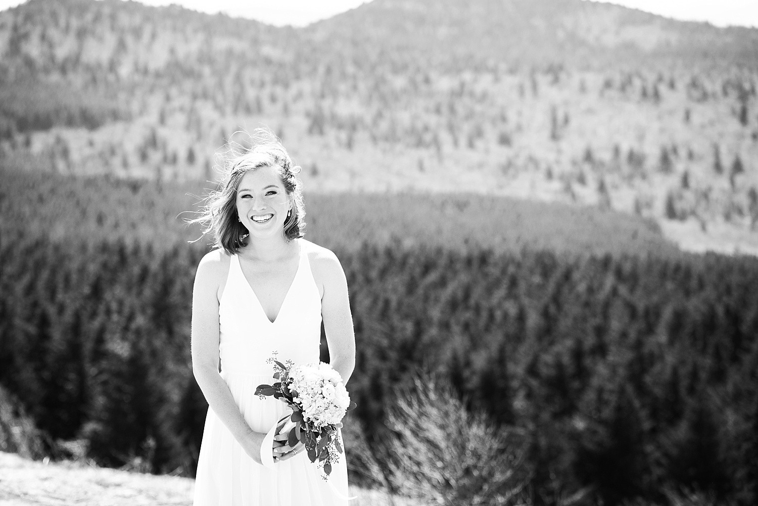 Outdoor Lovers Elopement