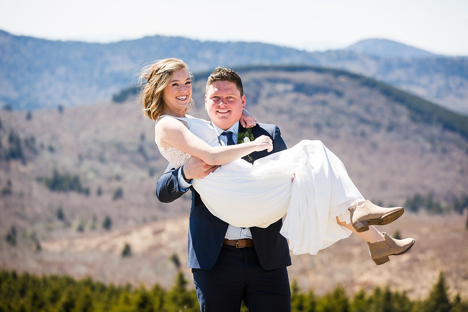 Outdoor Lovers Elopement