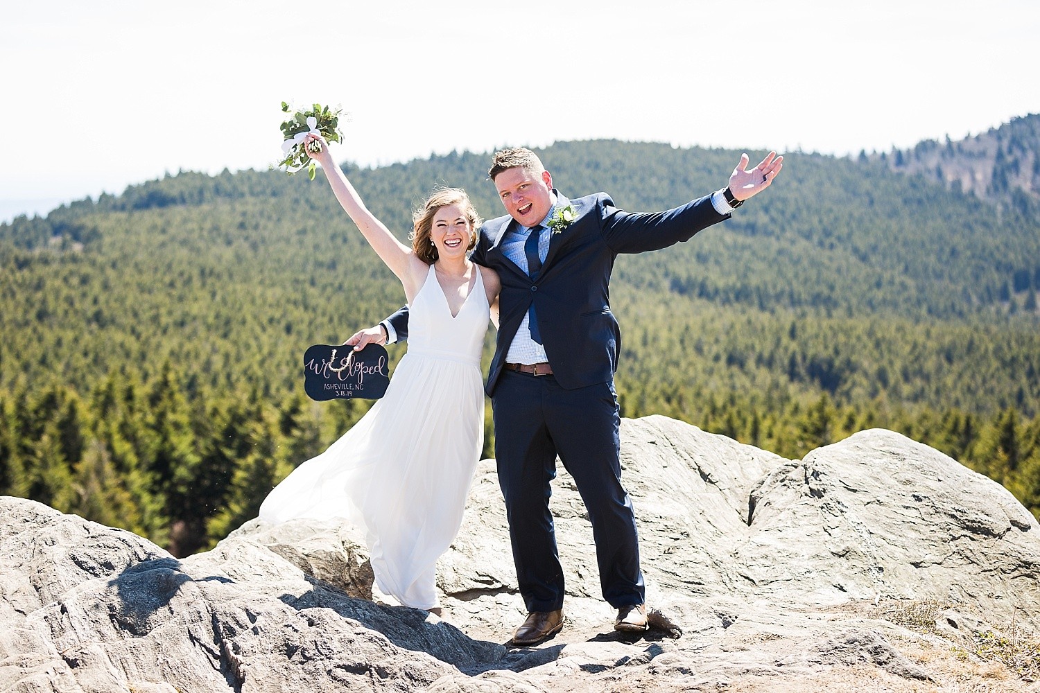 Outdoor Lovers Elopement