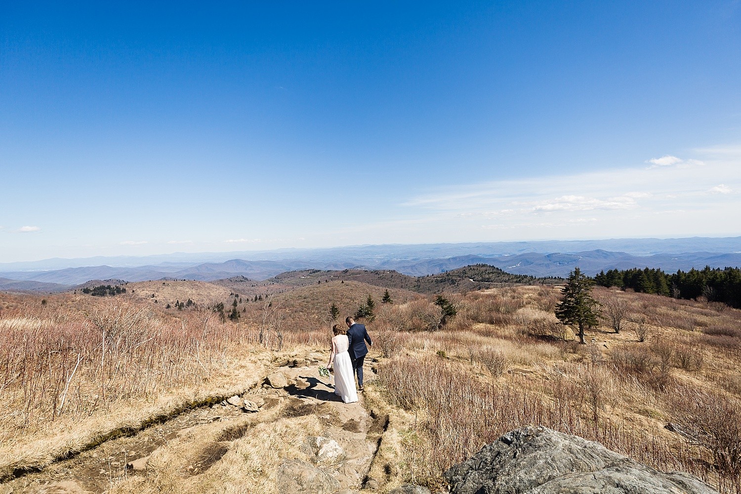 Outdoor Lovers Elopement