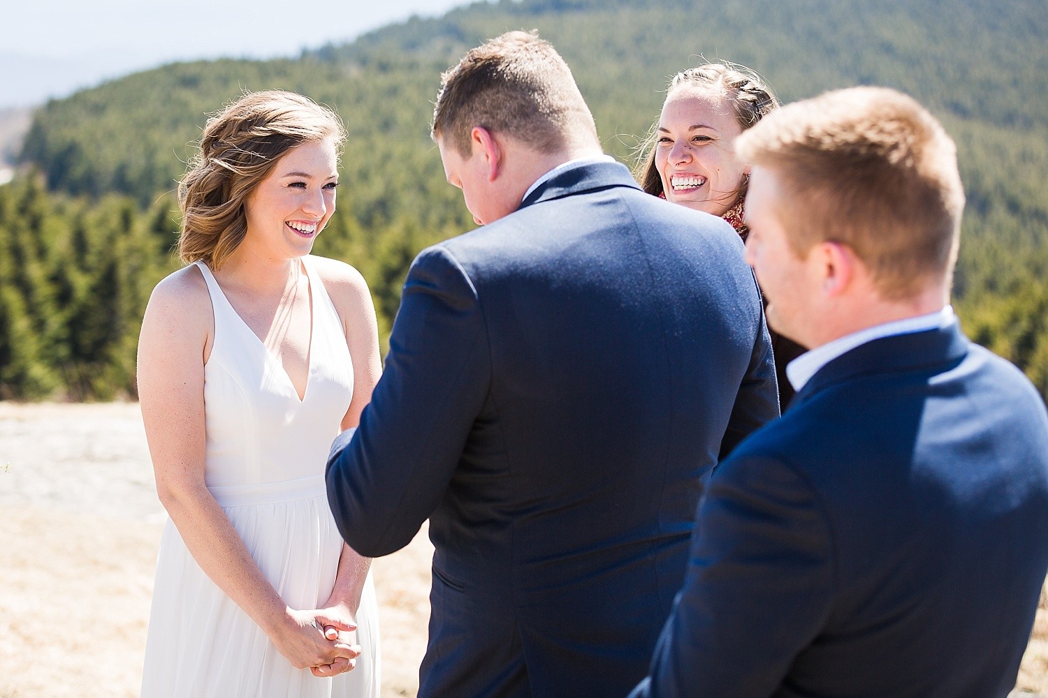 Outdoor Lovers Elopement