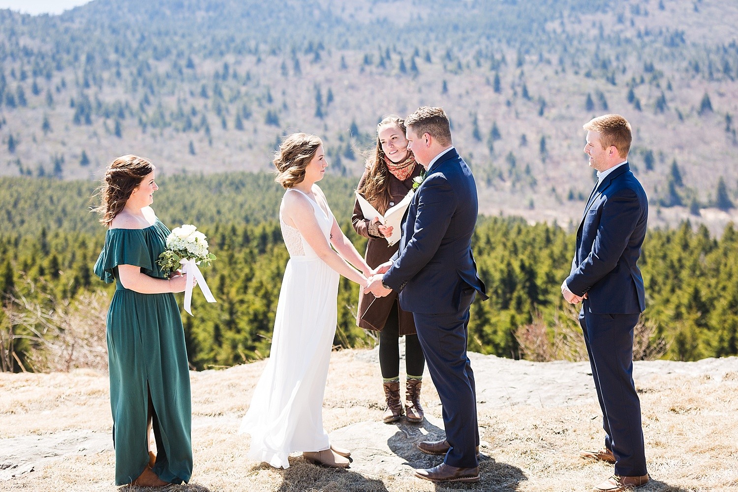 Outdoor Lovers Elopement