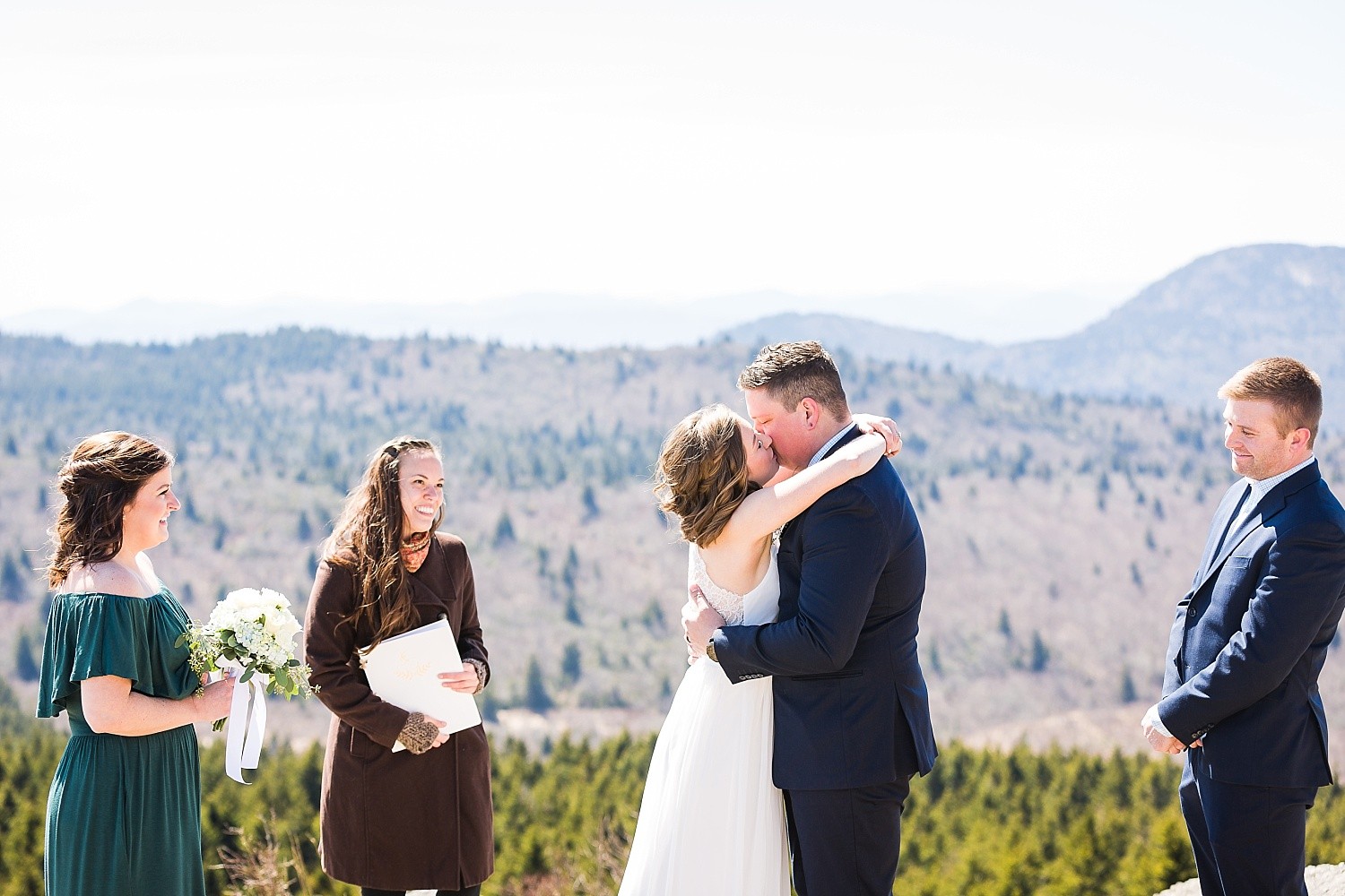 Outdoor Lovers Elopement