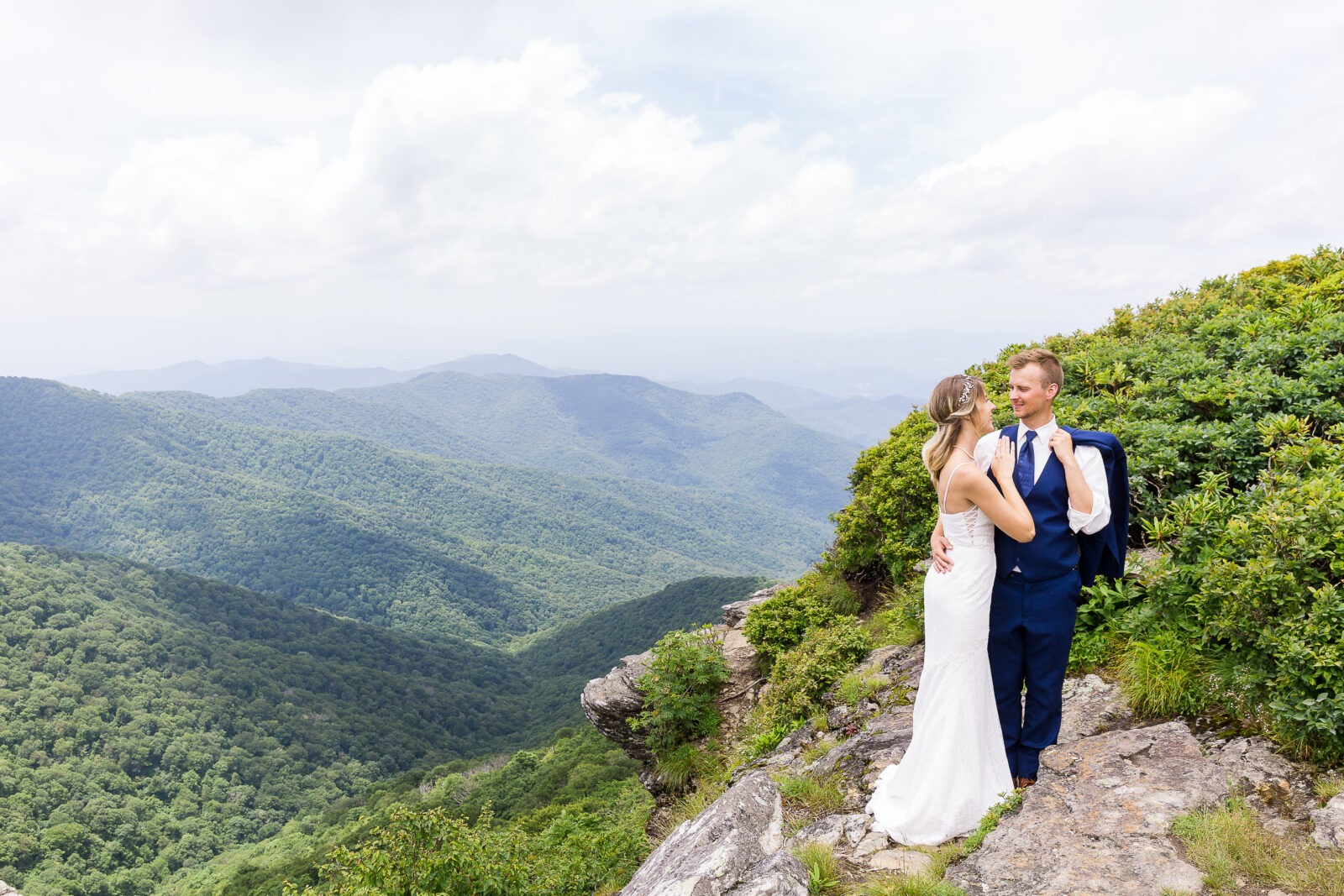 Asheville Mountain elopement photographer