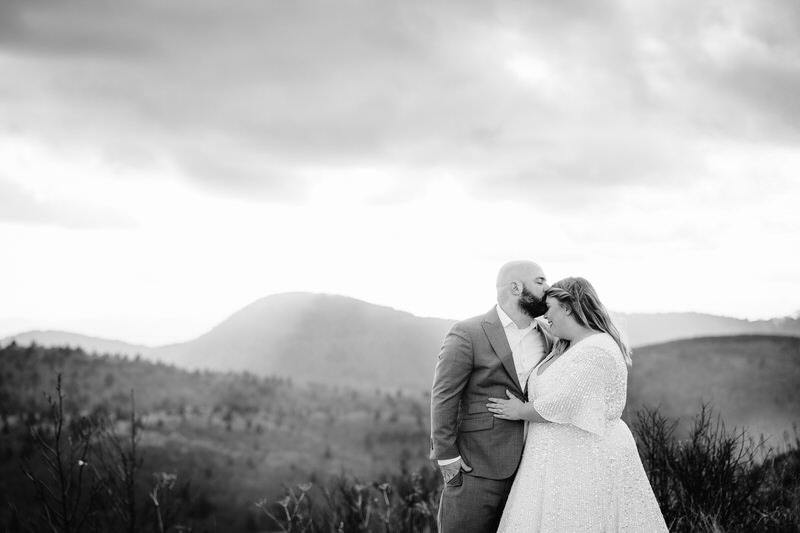 Witness The Magic: Brooklyn & Nicola'S Dreamy Vow Renewal (Exclusive) - rwoq5a7