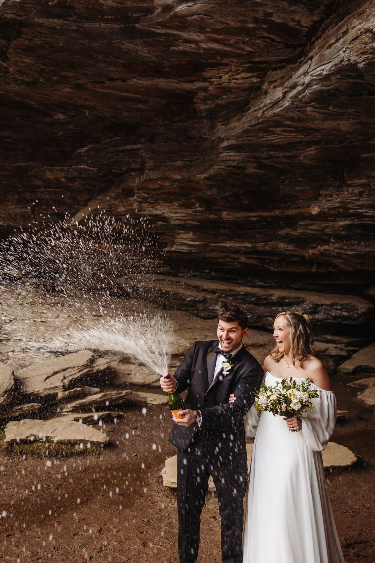 4 Reasons Winter is a Great time to elope!
