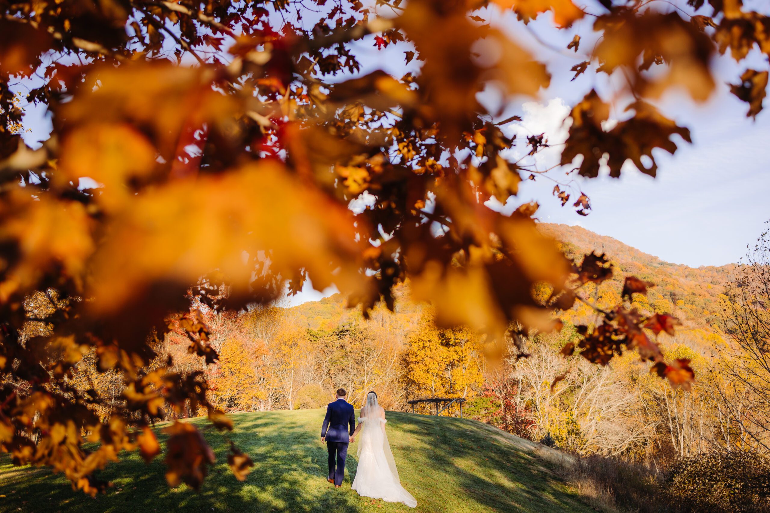 Elopements are more romantic than big weddings