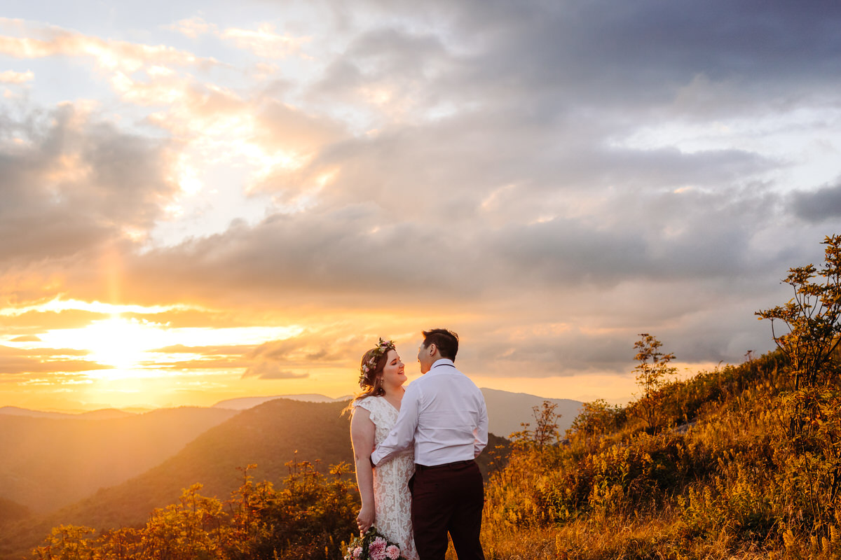 Breathtaking mountain view in Western North Carolina, perfect for an outdoor elopement. Sunset