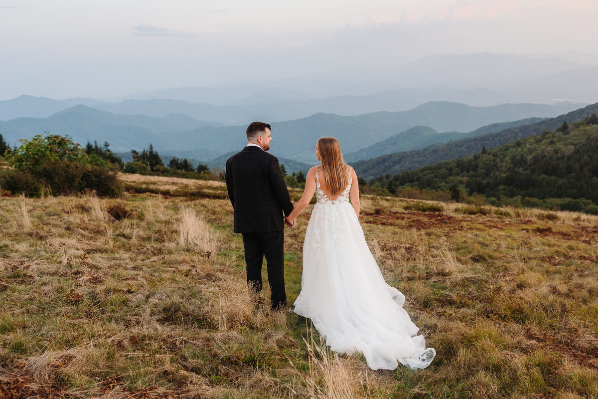 Breathtaking mountain view in Western North Carolina, perfect for an outdoor elopement