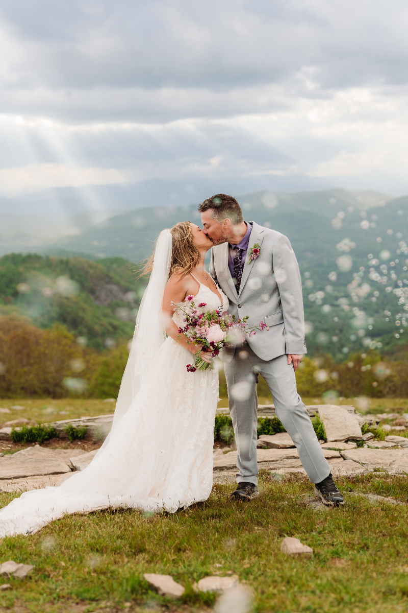 Blue Ridge Mountain wedding guidance for a rainy mountain elopement with romantic outdoor wedding portraits